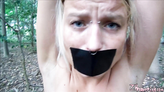 PervyPixie - A Present In The Woods