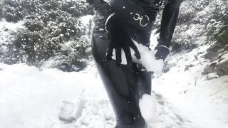 BondageLife	Rachel Greyhound - Snow Day (Latex Edition)